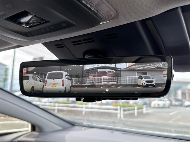 Toyota PRIUS 2023