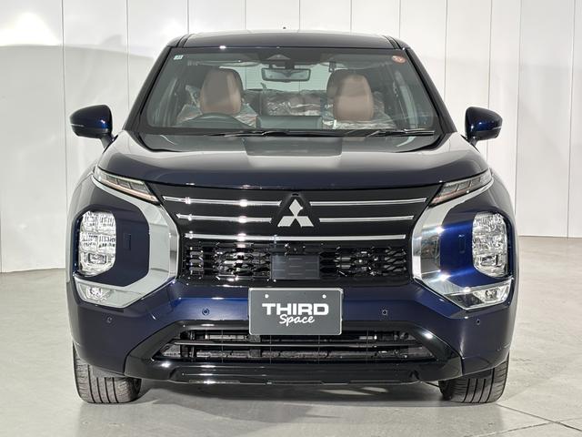Mitsubishi OUTLANDER PHEV 2025