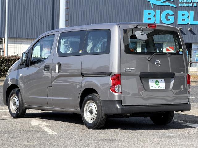 Nissan NV200 VANETTE VAN 2009
