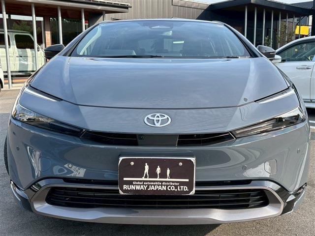 Toyota PRIUS 2025