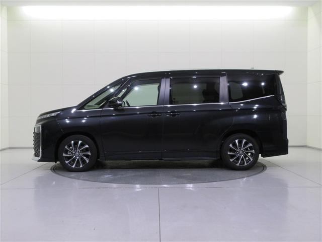 Toyota VOXY 2023