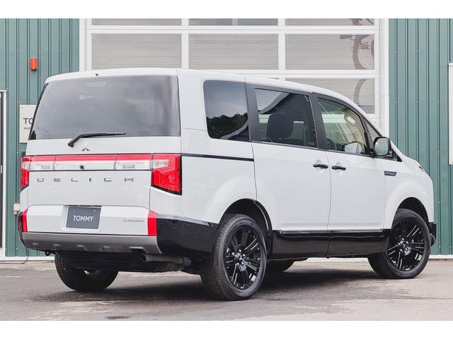 Mitsubishi DELICA D:5 2024