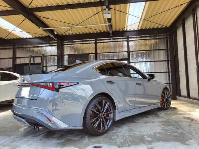 Lexus IS 2023