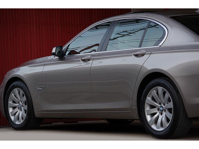 BMW 7 Series 2011