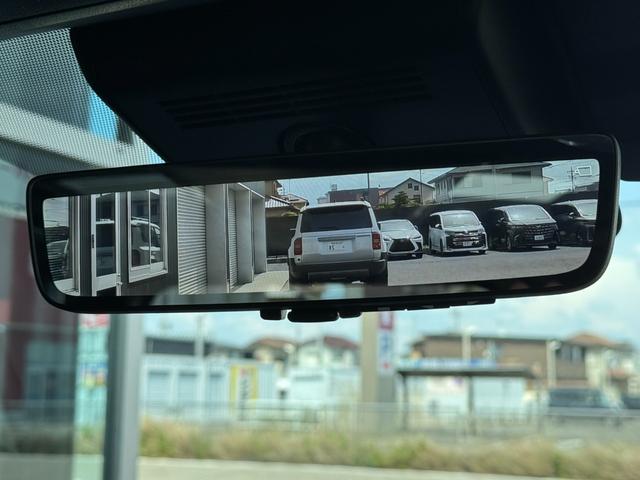 Toyota ALPHARD HYBRID 2026