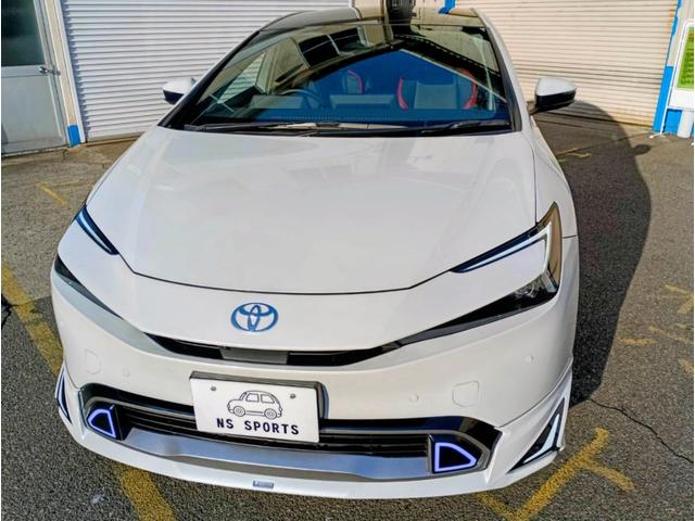 Toyota PRIUS 2024