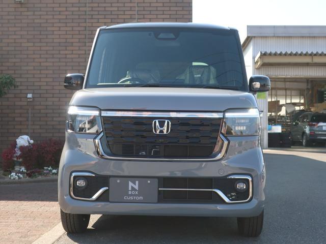 Honda N-BOX CUSTOM 2026