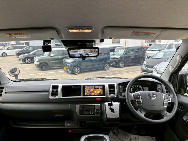 Toyota HIACE WAGON 2025