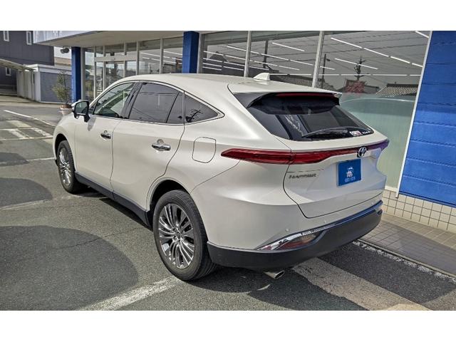 Toyota HARRIER 2021