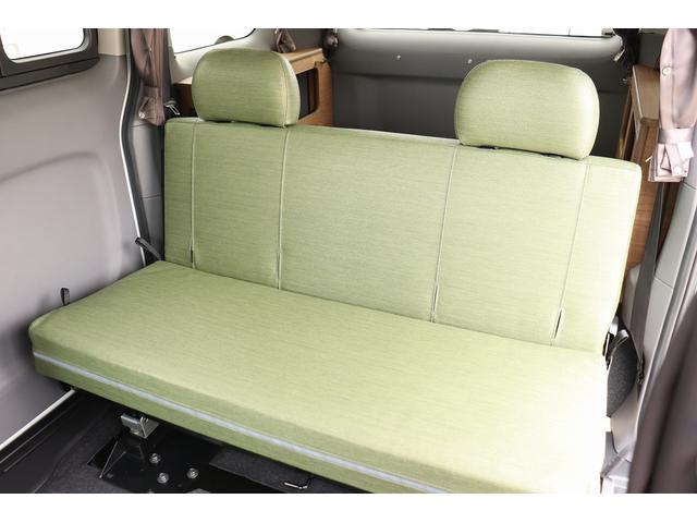 Nissan NV200 VANETTE VAN 2026