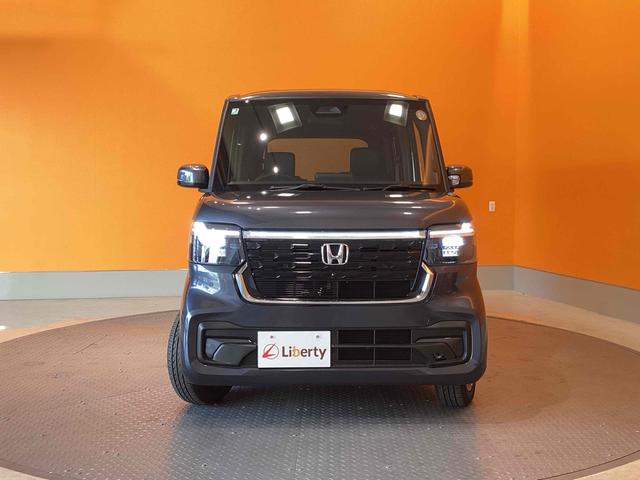 Honda N-BOX CUSTOM 2025