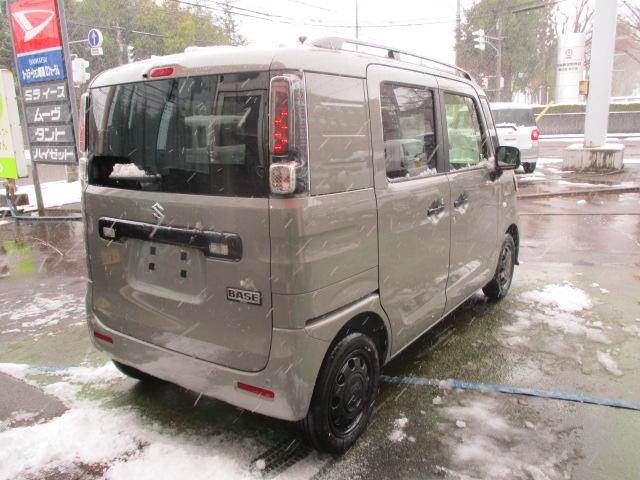 Suzuki SPACIA BASE 2025