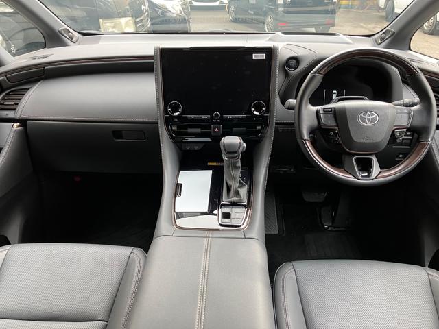 Toyota ALPHARD 2025