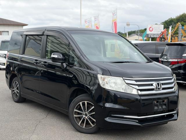 Honda STEPWAGON 2013
