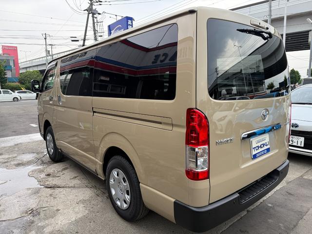 Toyota HIACE VAN 2025