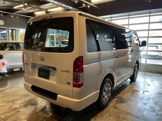 Toyota HIACE VAN 2025