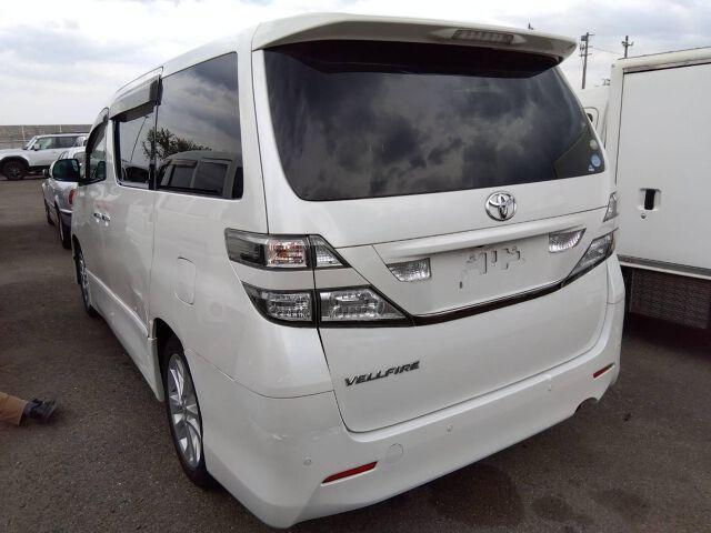 Toyota VELLFIRE 2010