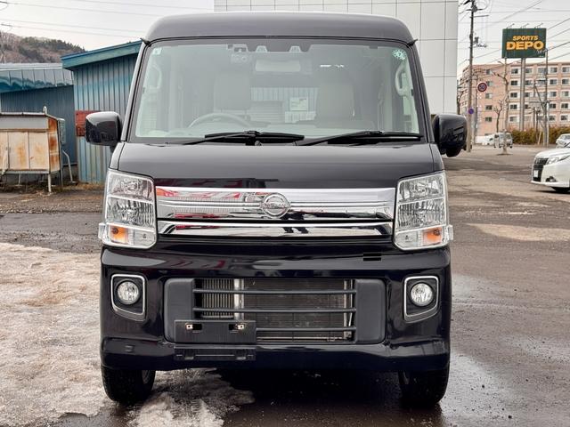 Nissan NV100 Clipper Rio 2021