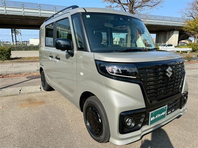 Suzuki SPACIA BASE 2025
