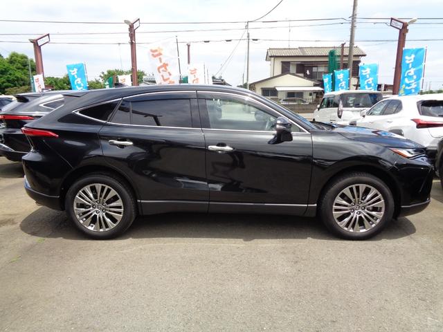 Toyota HARRIER HYBRID 2023