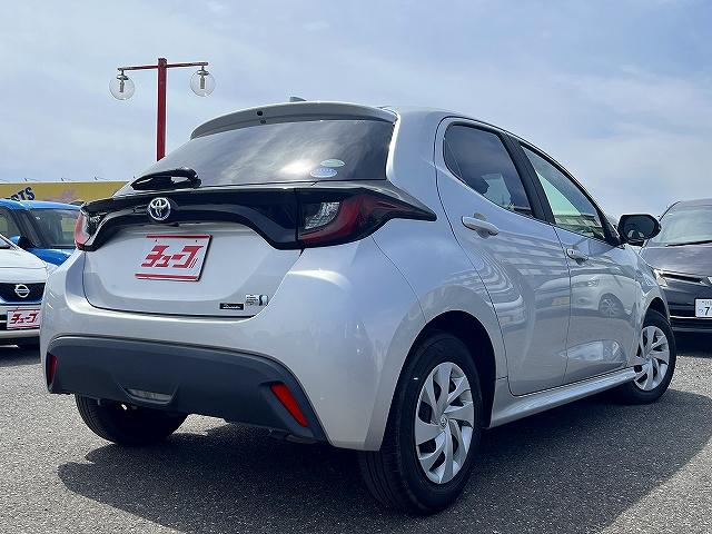 Toyota YARIS 2021