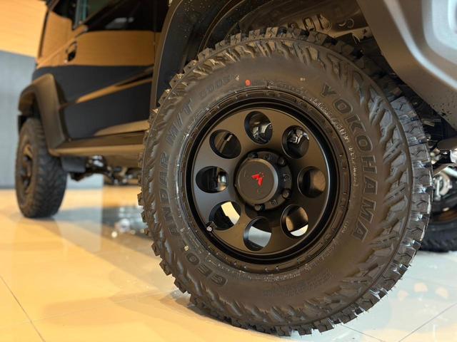 Suzuki JIMNY SIERRA 2025