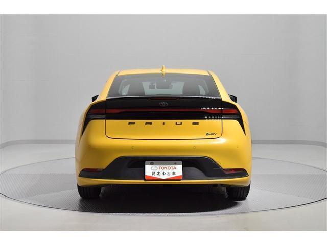 Toyota PRIUS 2024