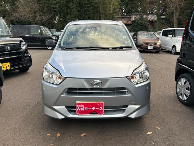 Daihatsu MIRA E:S 2025