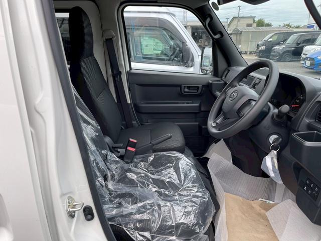 Daihatsu HIJET CARGO 2024