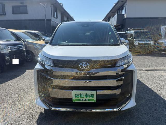 Toyota NOAH 2024