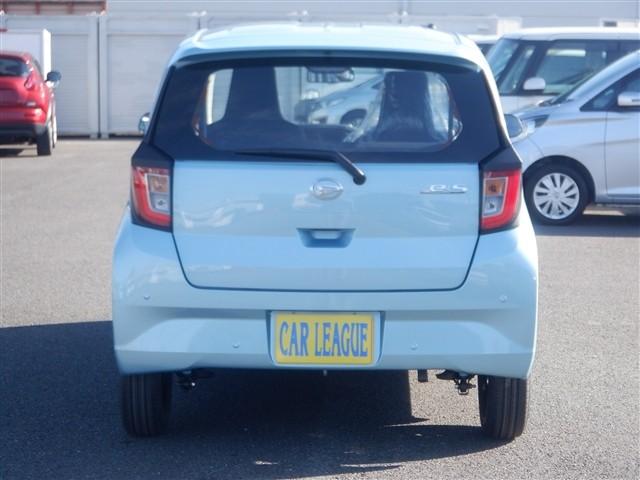 Daihatsu MIRA E:S 2025