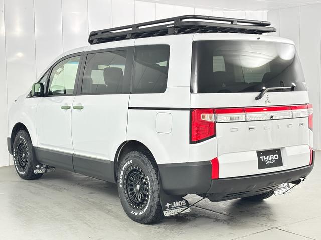 Mitsubishi DELICA D:5 2025