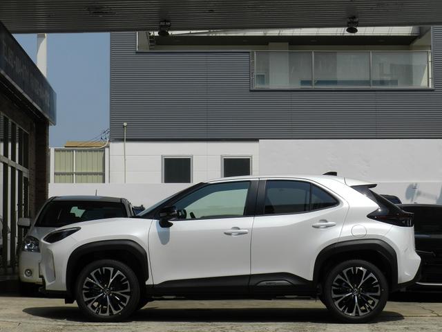 Toyota YARIS CROSS 2026