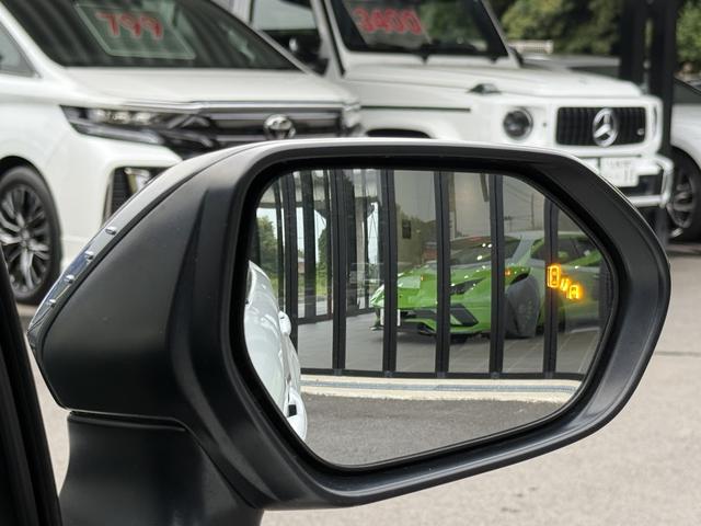 Toyota COROLLA TOURING 2023