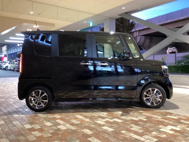 Honda N-BOX CUSTOM 2025