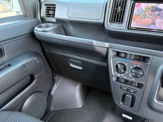 Subaru SAMBAR VAN 2018