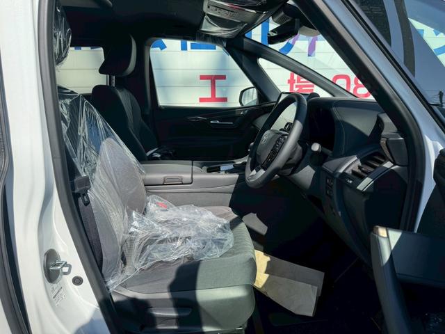 Toyota ALPHARD HYBRID 2026