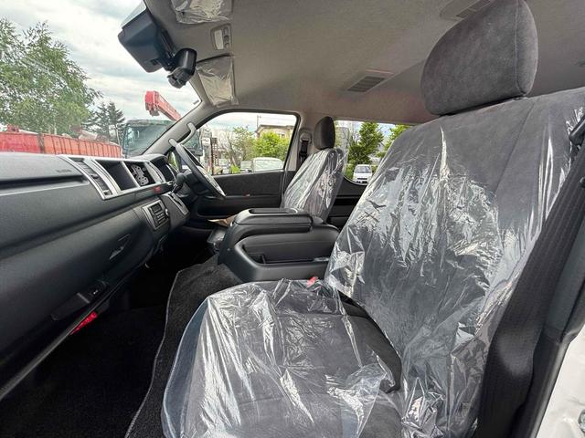Toyota HIACE WAGON 2025