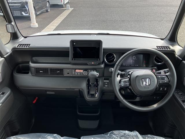 Honda N-BOX CUSTOM 2025