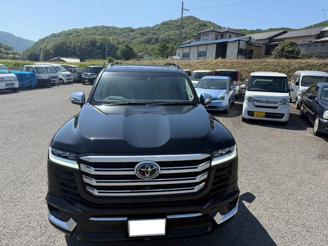 Toyota LAND CRUISER 2023
