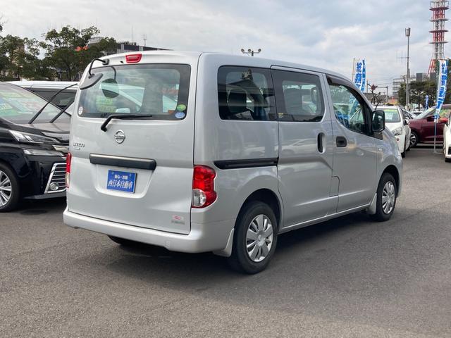 Nissan NV200 VANETTE VAN 2017