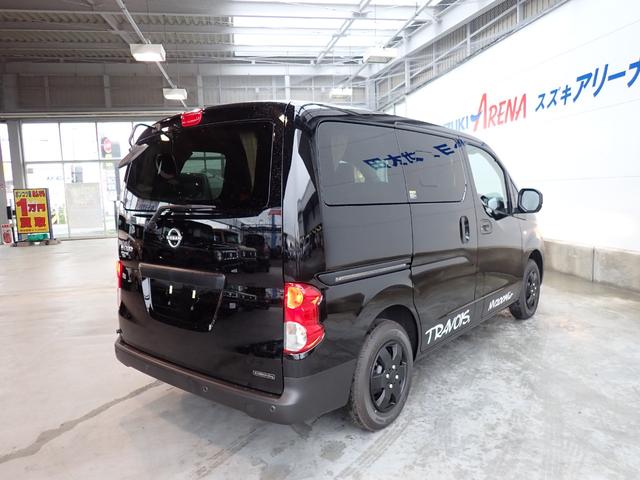 Nissan NV200 VANETTE VAN 2025