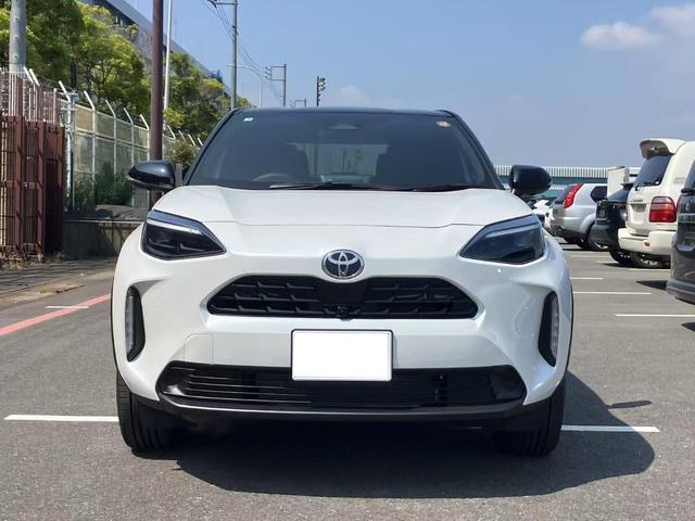 Toyota YARIS CROSS 2025