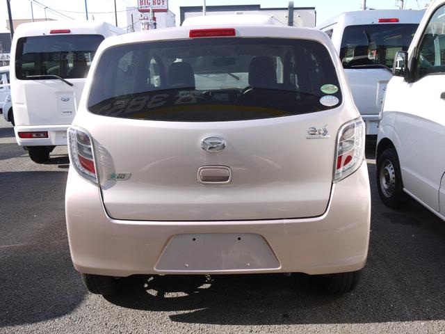 Daihatsu MIRA E:S 2014