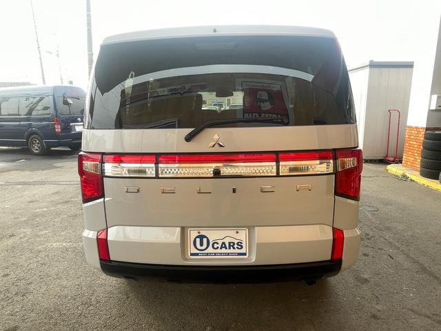 Mitsubishi DELICA D:5 2025