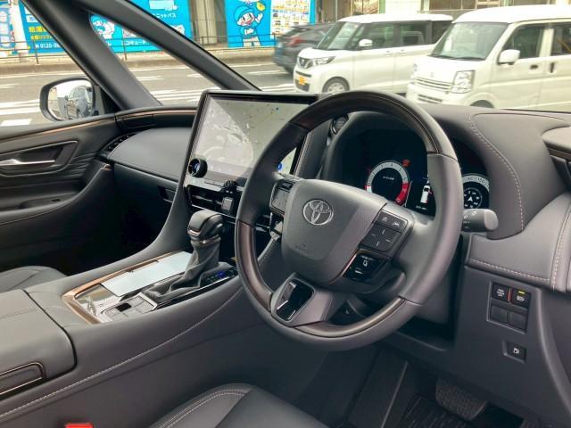 Toyota ALPHARD 2025