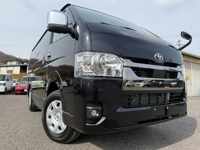 Toyota HIACE VAN 2026