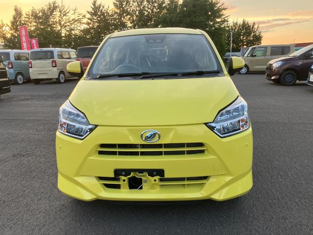 Daihatsu MIRA E:S 2022