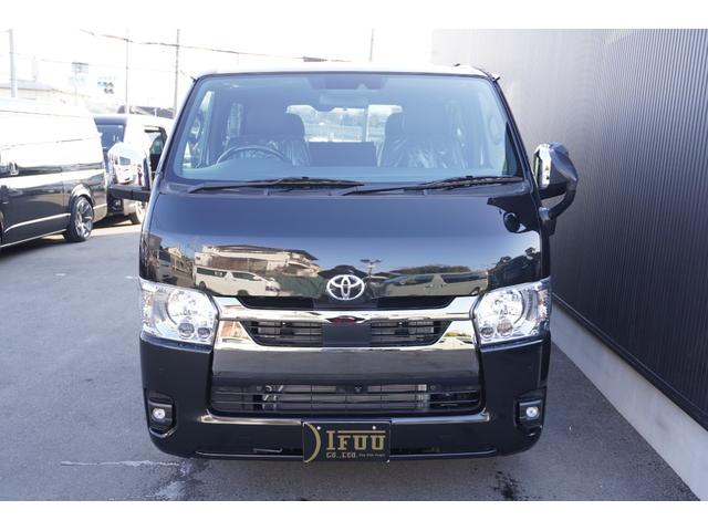Toyota HIACE VAN 2025