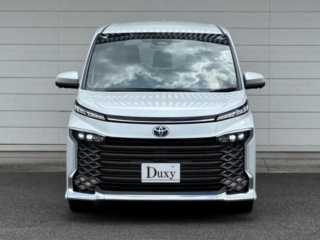 Toyota VOXY 2026